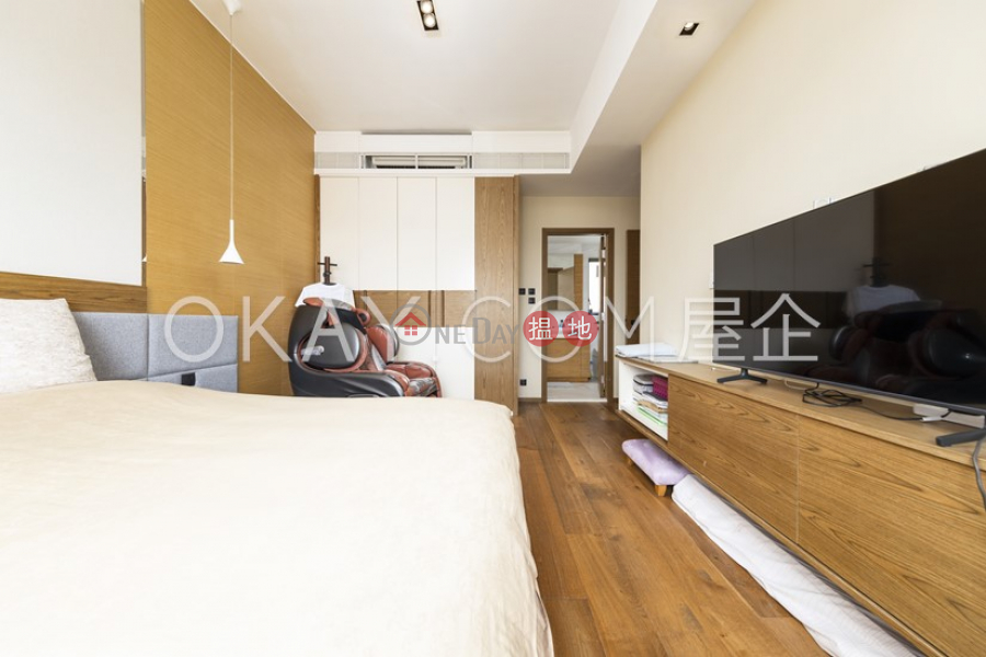 HK$ 23M, The Great Hill Block 3 Sha Tin, Gorgeous 3 bedroom with balcony & parking | For Sale