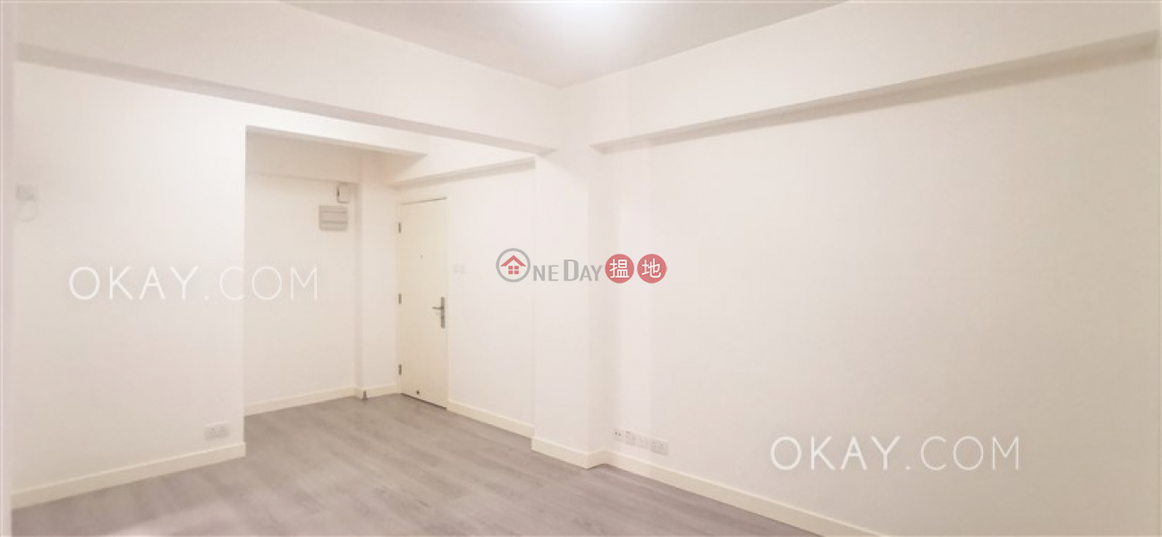 Practical 3 bedroom with balcony | Rental | 13-19 Leighton Road | Wan Chai District Hong Kong | Rental, HK$ 25,000/ month