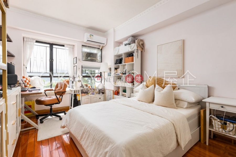 HK$ 19.5M Greenwood Terrace Block 30 Sha Tin | Luxurious 3 bedroom with balcony & parking | For Sale