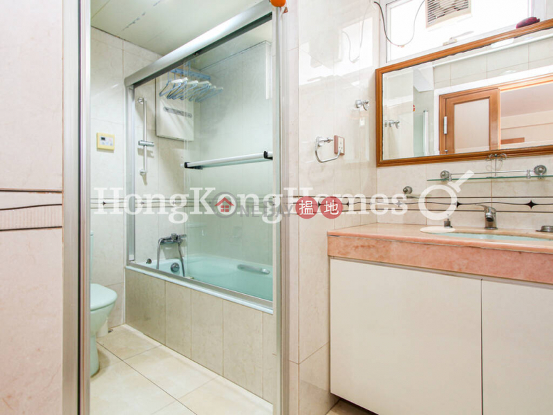 HK$ 38,000/ month Wing Cheung Court | Western District 3 Bedroom Family Unit for Rent at Wing Cheung Court