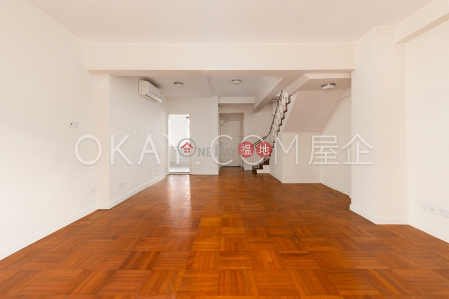 Property Search Hong Kong | OneDay | Residential | Rental Listings | Nicely kept house with rooftop, terrace & balcony | Rental