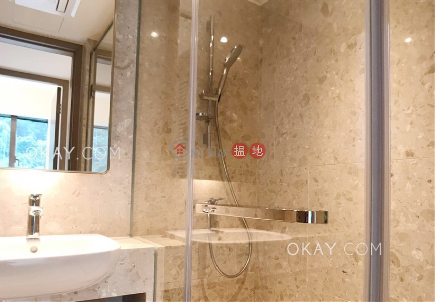 HK$ 18.3M, Block 3 New Jade Garden, Chai Wan District, Lovely 3 bedroom with balcony | For Sale