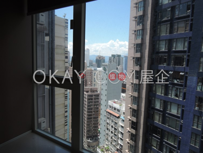 Nicely kept 3 bedroom on high floor with balcony | Rental | Centrestage 聚賢居 Rental Listings