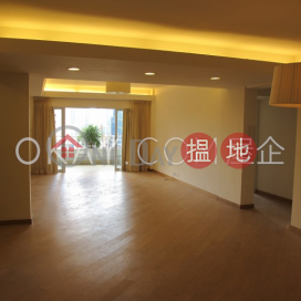 Efficient 3 bedroom with balcony & parking | Rental | Pine Court Block A-F 翠峰園A-F座 _0