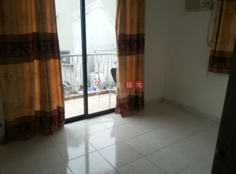 Lucky Court, Block A | Middle, Residential | Rental Listings | HK$ 9,000/ month