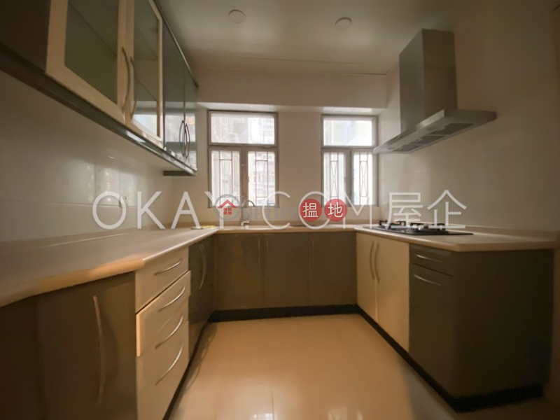 香港搵樓|租樓|二手盤|買樓| 搵地 | 住宅出租樓盤-3房2廁,實用率高,連車位,露台嘉苑出租單位