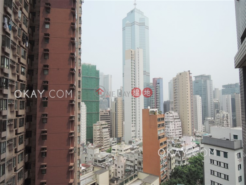 HK$ 24,500/ 月-聚賢居-中區|2房1廁,星級會所,露台《聚賢居出租單位》