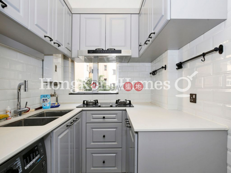 3 Bedroom Family Unit for Rent at Greenland Gardens | 67-69 Lyttelton Road | Western District, Hong Kong | Rental HK$ 25,000/ month