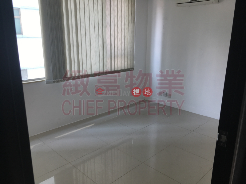 單位企理，內廁, 31 Tai Yau Street | Wong Tai Sin District, Hong Kong Rental, HK$ 36,000/ month