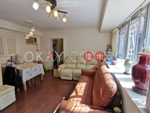 Nicely kept 3 bedroom on high floor | For Sale | Full Wealth Gardens 富雅花園 _0