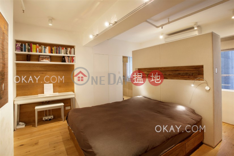 Nicely kept 1 bedroom in Sheung Wan | For Sale | Tai Wong Commercial Building 大皇商業大廈 _0
