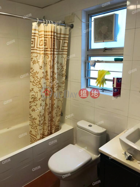 Property Search Hong Kong | OneDay | Residential | Sales Listings | South Horizons Phase 4, Dover Court Block 25 | 2 bedroom High Floor Flat for Sale