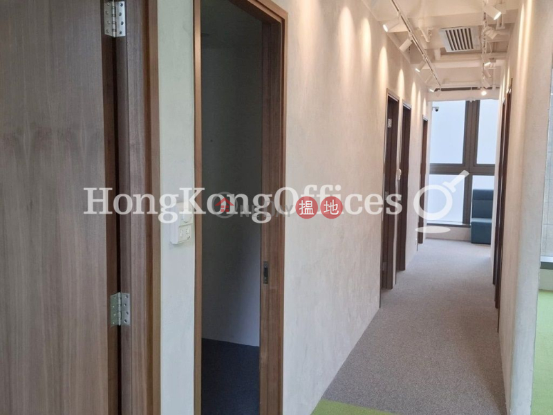 HK$ 105,630/ month, 152 Queen\'s Road Central Central District, Office Unit for Rent at 152 Queen\'s Road Central