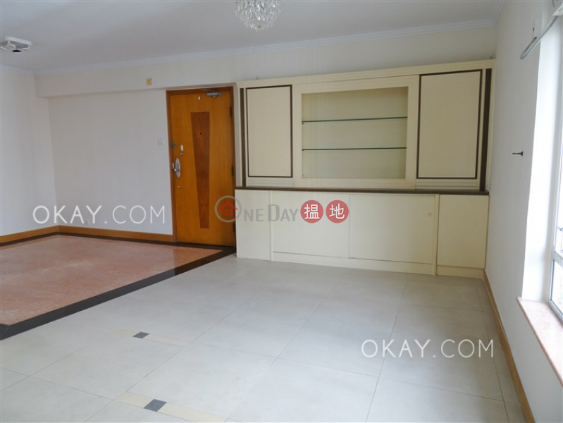 Property Search Hong Kong | OneDay | Residential | Rental Listings Generous 3 bedroom in Quarry Bay | Rental