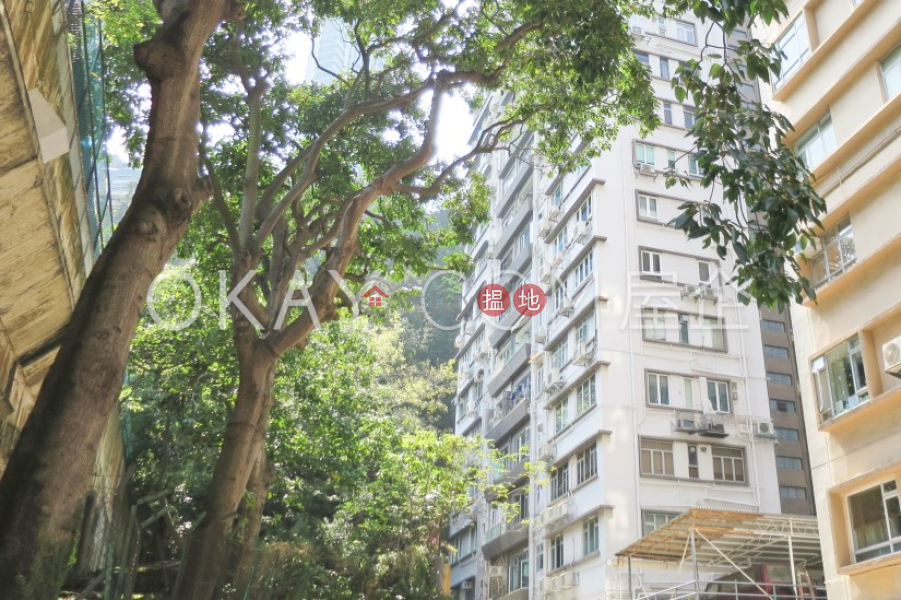 Property Search Hong Kong | OneDay | Residential | Sales Listings Lovely 3 bedroom on high floor with parking | For Sale