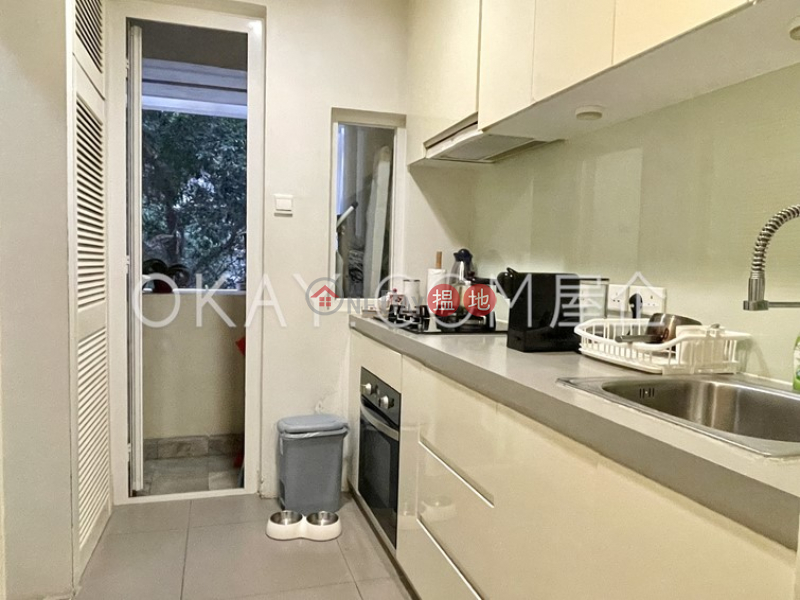 HK$ 24M, Botanic Terrace Block B | Western District Efficient 3 bedroom with balcony & parking | For Sale