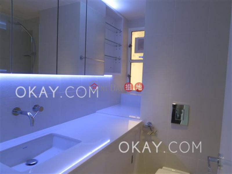 HK$ 128,000/ month Garden Terrace Central District, Efficient 4 bed on high floor with balcony & parking | Rental