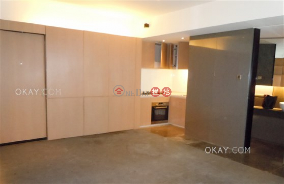 Property Search Hong Kong | OneDay | Residential | Sales Listings Rare 2 bed on high floor with harbour views & parking | For Sale