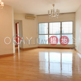 Lovely 3 bedroom in Kowloon Station | For Sale