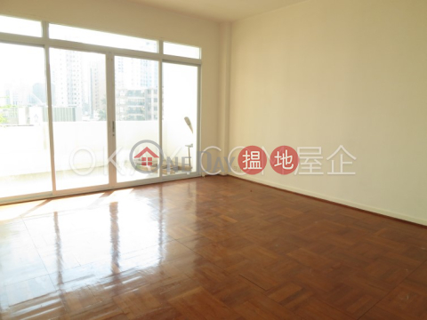 3房2廁,實用率高,連車位,露台羅便臣花園大廈出租單位 | 羅便臣花園大廈 Robinson Garden Apartments _0