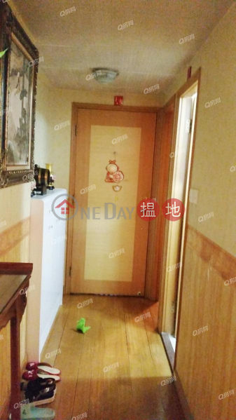 Tung Fat Building | 3 bedroom Low Floor Flat for Sale | Tung Fat Building 東發大廈 Sales Listings
