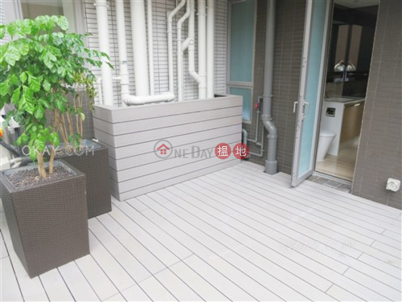 Popular 2 bedroom with terrace | Rental, The Summa 高士台 Rental Listings | Western District (OKAY-R287901)