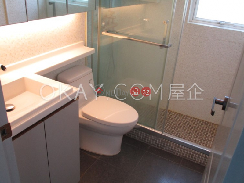 HK$ 29,000/ month Le Cachet, Wan Chai District Unique 2 bedroom with parking | Rental