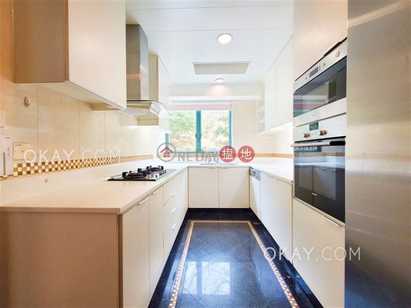 Exquisite house with rooftop, balcony | Rental | Phase 1 Regalia Bay 富豪海灣1期 Rental Listings