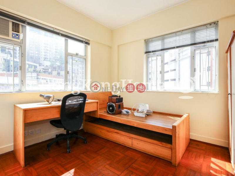 3 Bedroom Family Unit for Rent at Kan Oke House, 28-28A Tai Hang Road | Wan Chai District | Hong Kong Rental HK$ 50,000/ month