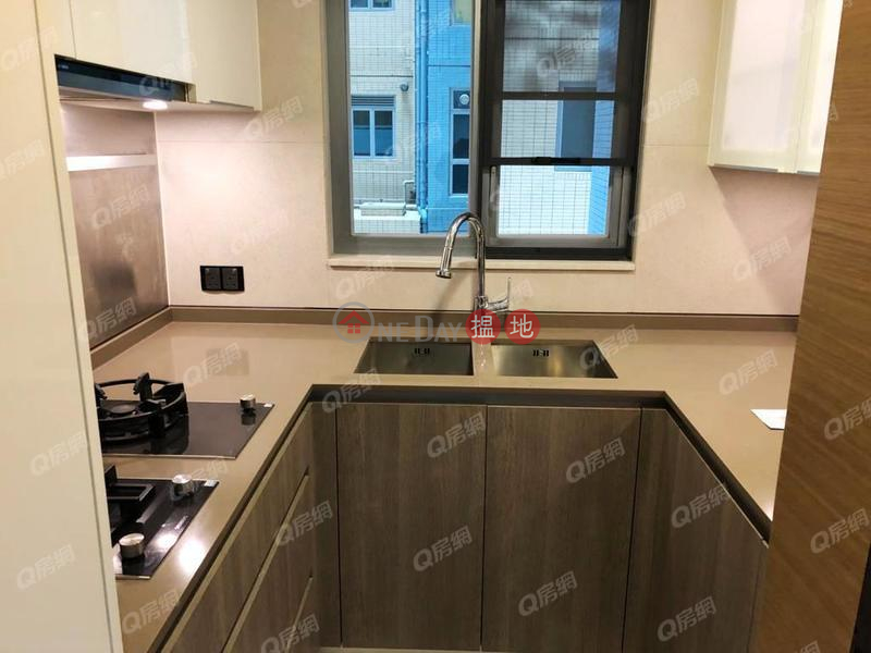 Property Search Hong Kong | OneDay | Residential Rental Listings Park Yoho Genova Phase 2A Block 19 | 3 bedroom Low Floor Flat for Rent