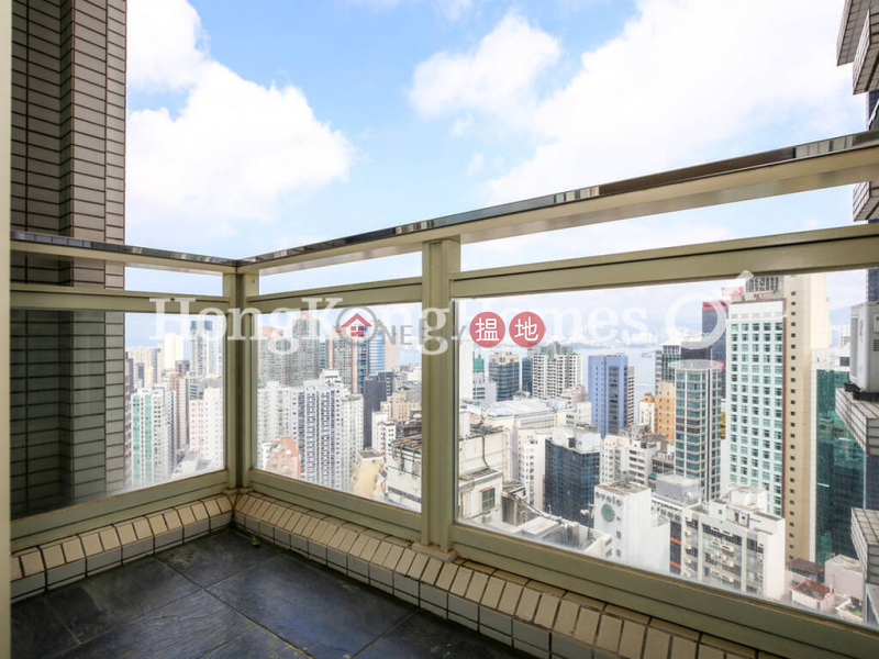 3 Bedroom Family Unit for Rent at Centrestage 108 Hollywood Road | Central District | Hong Kong, Rental HK$ 48,000/ month