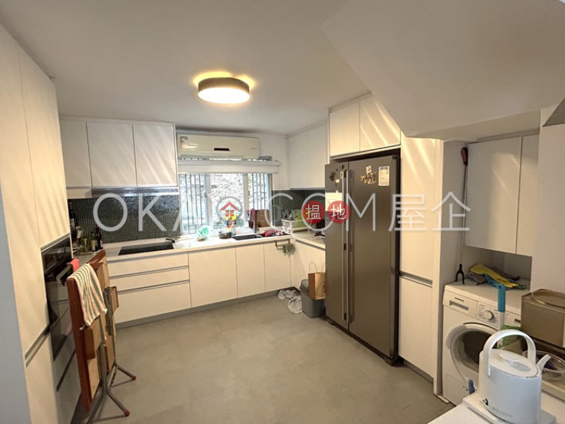 HK$ 11M | Tai Po Tsai, Sai Kung Gorgeous house with balcony | For Sale