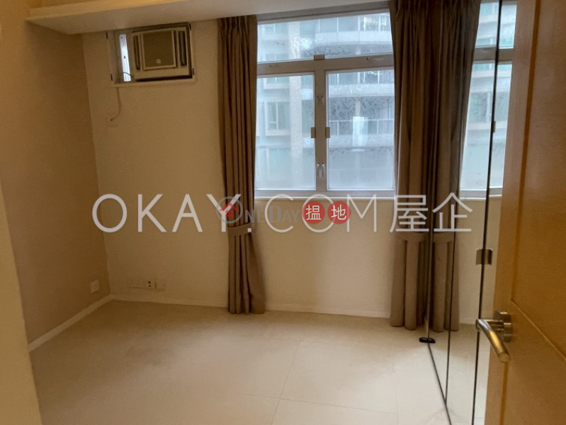 HK$ 11.7M Gartside Building Wong Tai Sin District | Tasteful 2 bedroom in Mid-levels West | For Sale