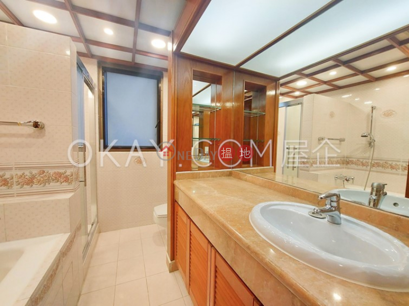 HK$ 68,000/ month Parkview Rise Hong Kong Parkview, Southern District, Rare 3 bedroom on high floor with parking | Rental