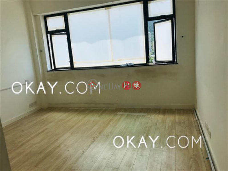 HK$ 50M | Repulse Bay Garden Southern District Efficient 3 bedroom with sea views, balcony | For Sale