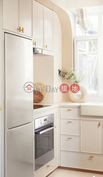 HK$ 7.5M Johnson Mansion Western District Tasteful 1 bedroom on high floor with rooftop | For Sale