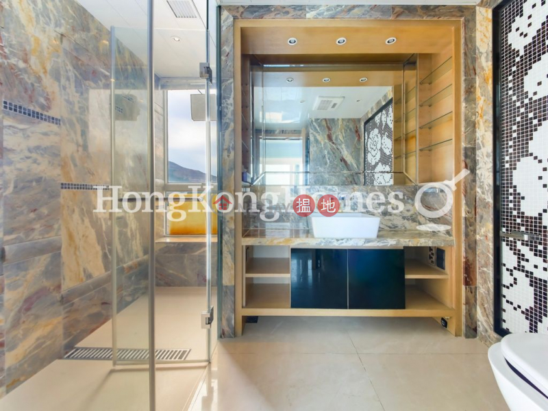 Property Search Hong Kong | OneDay | Residential | Rental Listings, 3 Bedroom Family Unit for Rent at The Legend Block 1-2