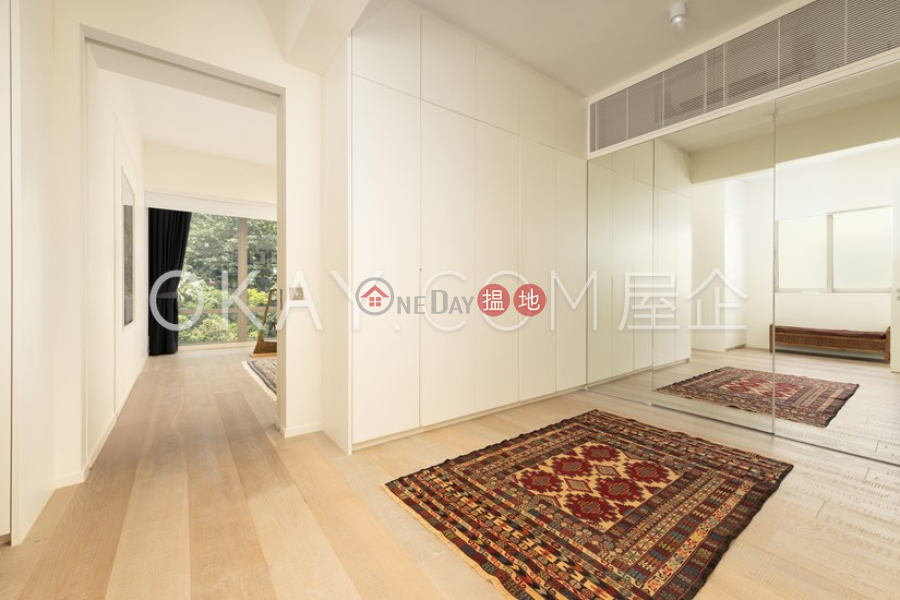 HK$ 190,000/ month | Grand House | Central District, Efficient 5 bed on high floor with balcony & parking | Rental