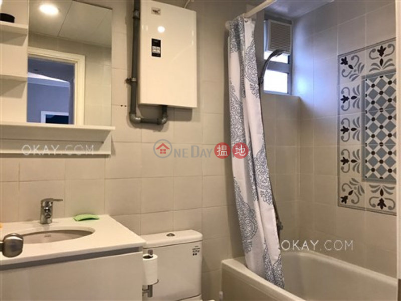 HK$ 50,000/ month San Francisco Towers, Wan Chai District | Efficient 3 bedroom with balcony & parking | Rental
