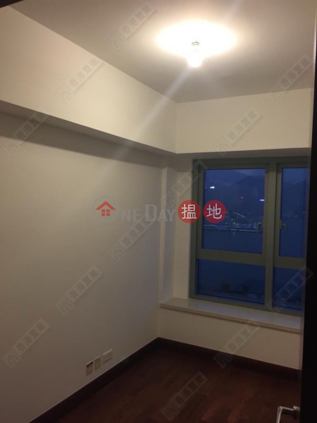 Three bedrooms, one suite, and one study in The Harbourside | 1 Austin Road West | Yau Tsim Mong Hong Kong | Sales, HK$ 33M