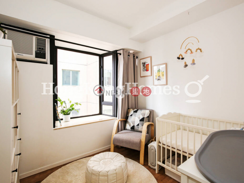 3 Bedroom Family Unit at Kam Ning Mansion | For Sale, 13-15 Bonham Road | Western District, Hong Kong Sales HK$ 23.6M