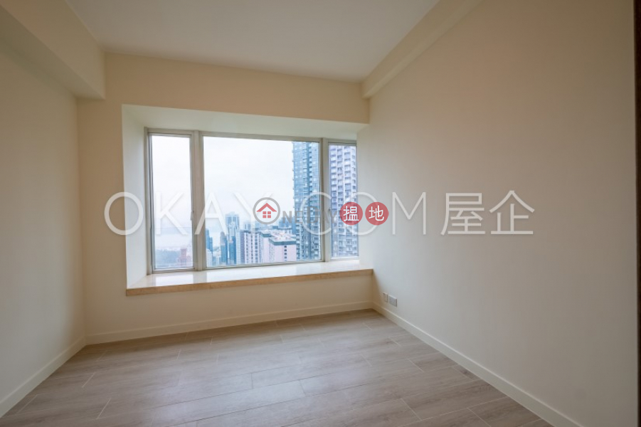 Rare 3 bedroom with sea views, balcony | For Sale | The Legend Block 1-2 名門1-2座 Sales Listings