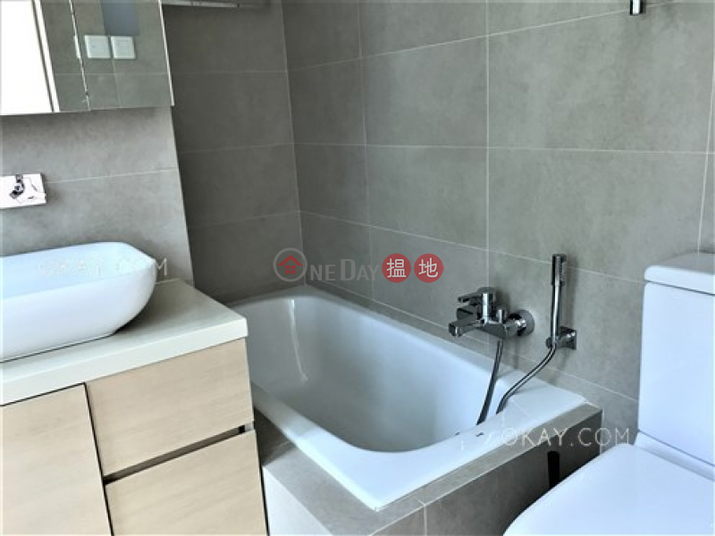 HK$ 36,000/ month | Skyview Cliff | Western District, Lovely 2 bedroom on high floor | Rental
