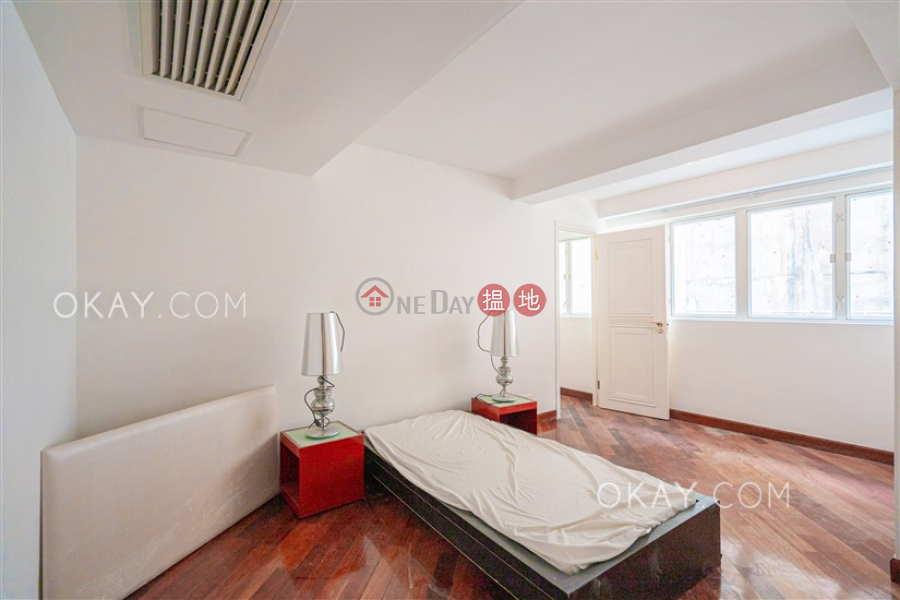 Unique 4 bedroom with balcony | Rental, Phase 2 Villa Cecil 趙苑二期 Rental Listings | Western District (OKAY-R43917)
