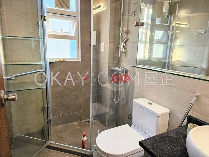 Stylish 2 bedroom on high floor | For Sale | Skyview Cliff 華庭閣 Sales Listings