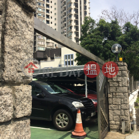 3 Bedroom Family Unit for Rent at 34F-G Braga Circuit | 34F-G Braga Circuit 布力架街34F-G號 _0