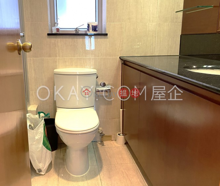 Property Search Hong Kong | OneDay | Residential | Rental Listings | Tasteful 2 bedroom in Kowloon Station | Rental