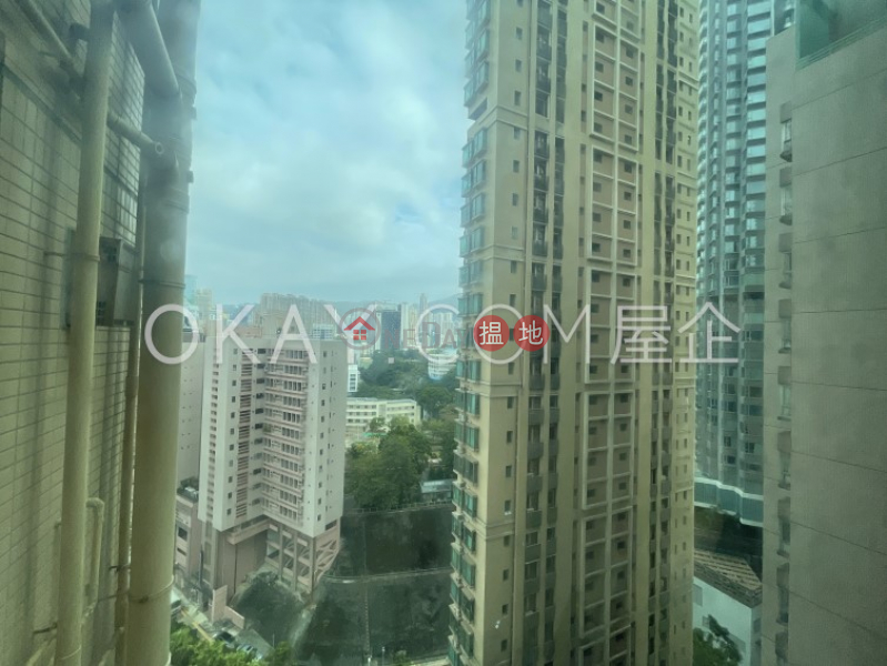 Property Search Hong Kong | OneDay | Residential | Sales Listings | Nicely kept 2 bedroom on high floor with balcony | For Sale