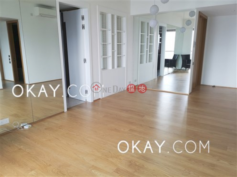 Property Search Hong Kong | OneDay | Residential Sales Listings | Gorgeous 2 bedroom on high floor with balcony | For Sale