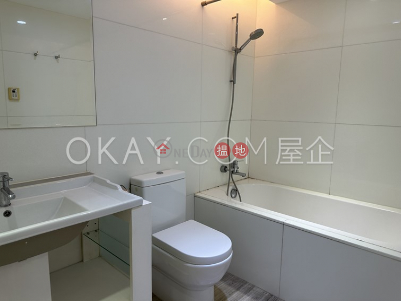 Gorgeous house with parking | For Sale, Las Pinadas 松濤苑 Sales Listings | Sai Kung (OKAY-S15663)